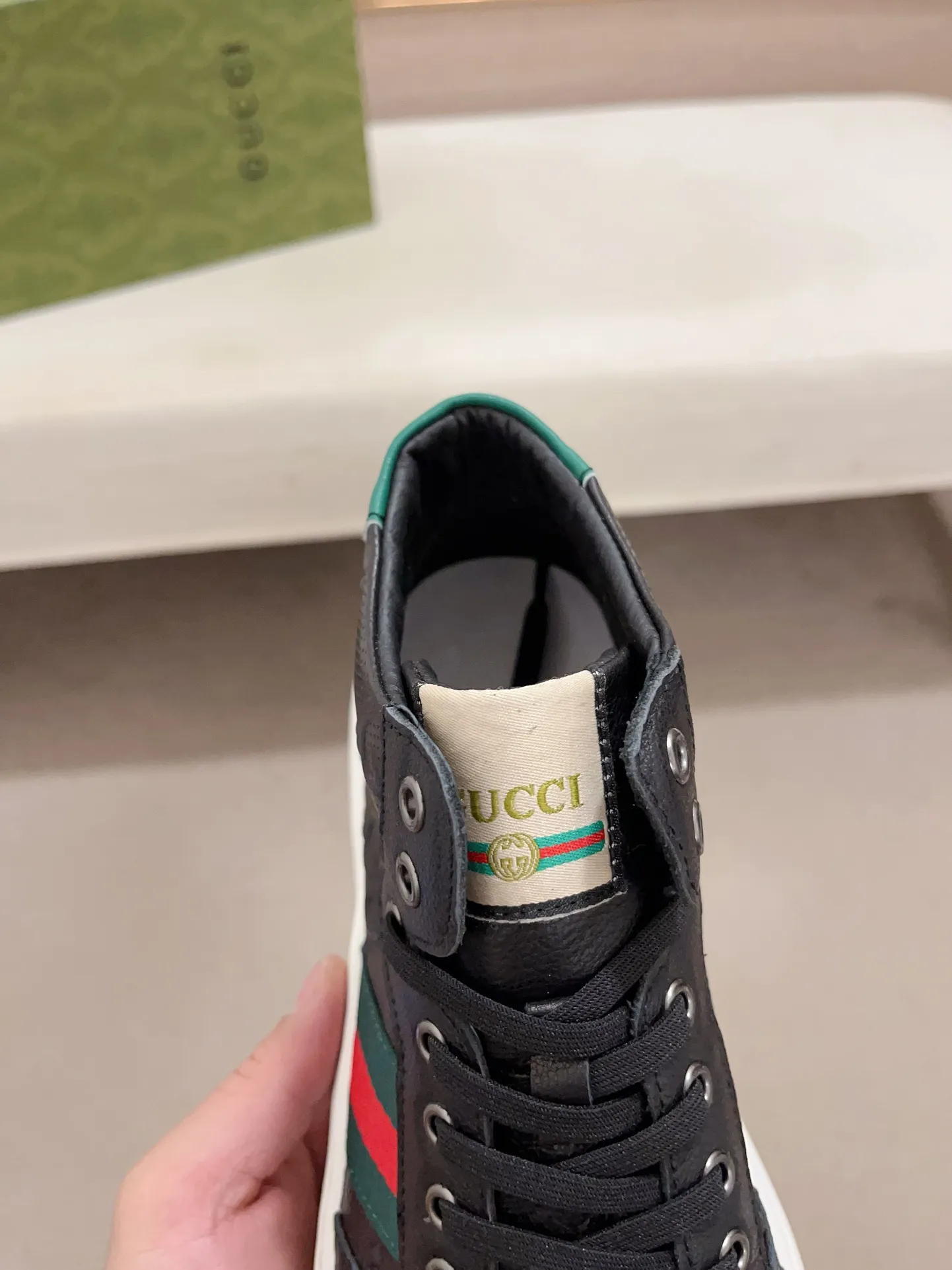 Men's clothing and shoes💰 520💰🇮🇹🇮🇹GUCCI (Gucci) top 🔍🔍 new models are on sale at the same time, the upper 🇮🇹 imported Italian first-layer cowhide, fully imported sheepskin lining 💪💪, completely 1⃣️compared 1⃣️Reproduction🇮🇹💪💪, ⚠Sole: The original sole is specially provided by the original factory, the exclusive movable molded sole is super comfortable, ⚠Original factory follow-up goods, 🔍🔍high quality, you can enter and leave the counter at will, welcome to compare⚠. Code number: 38-44 (45 is custom-made and cannot be returned or exchanged)